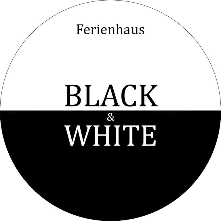 Ferienhaus Black & White Bromberg エクステリア 写真
